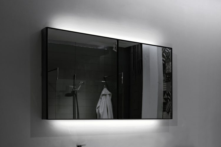 Mirrored Cabinet