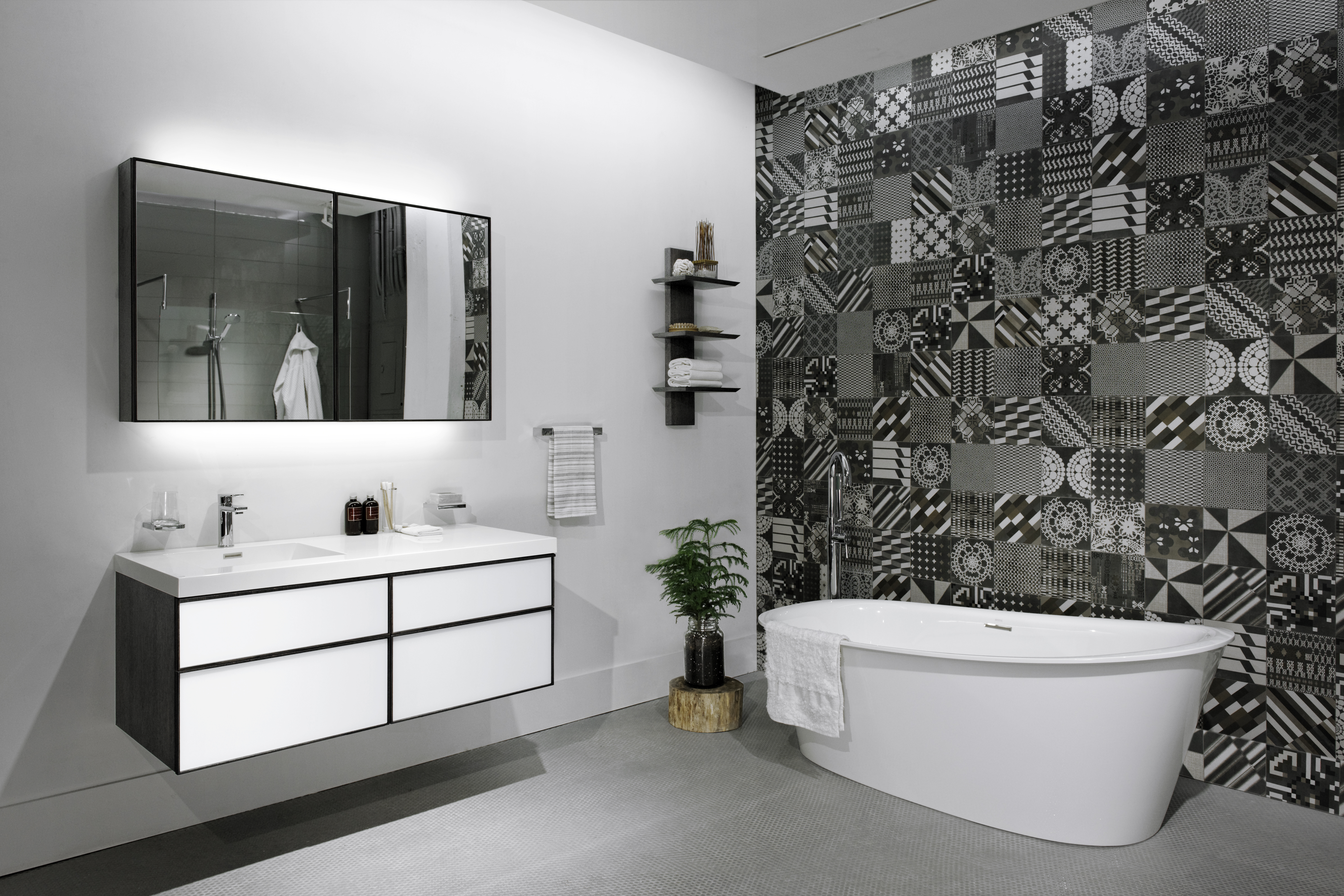 frame-linea-mirrored-cabinet-2 Bathroom Mirror Cabinets