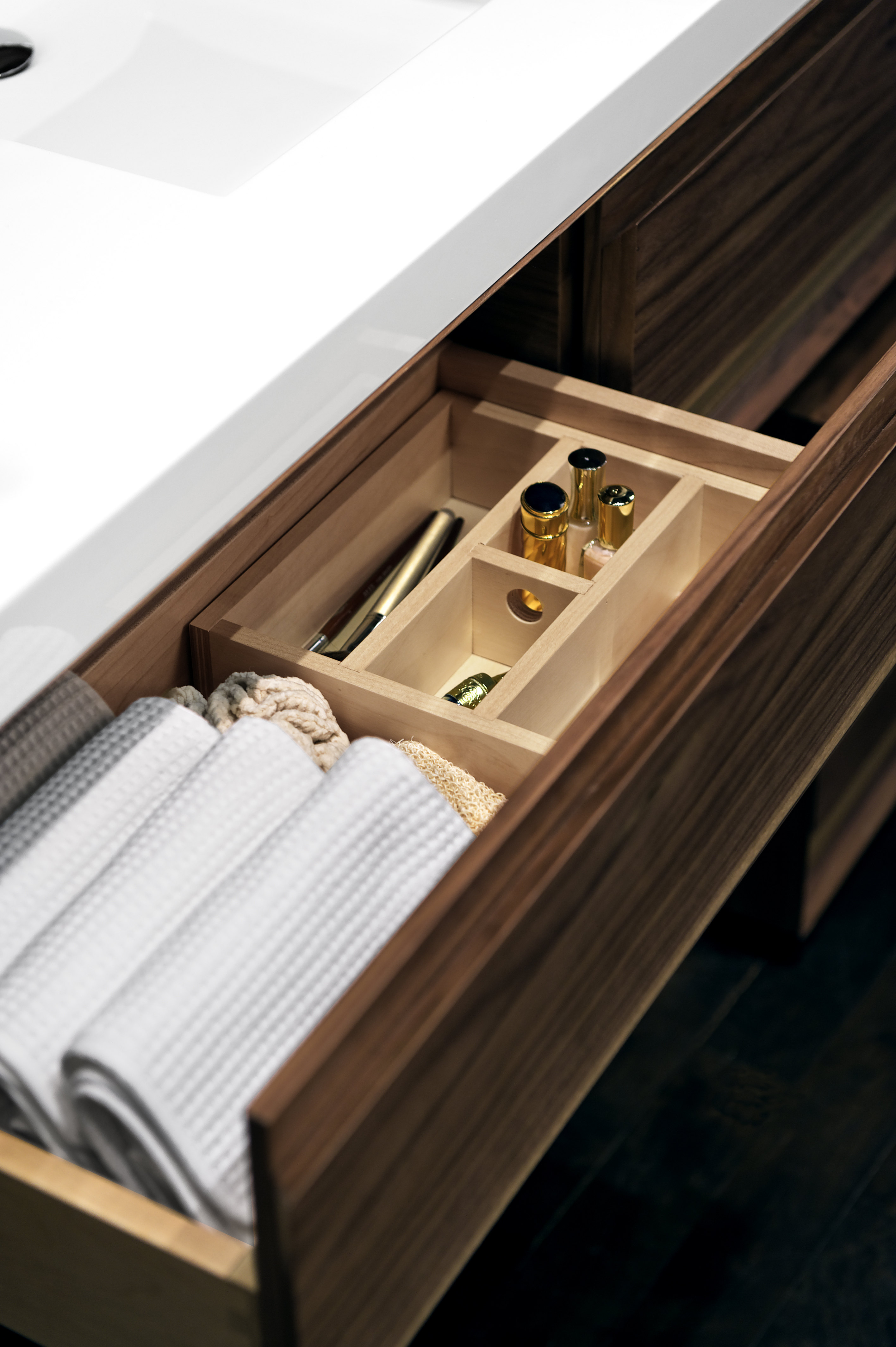 Wall-mount - 10" Height