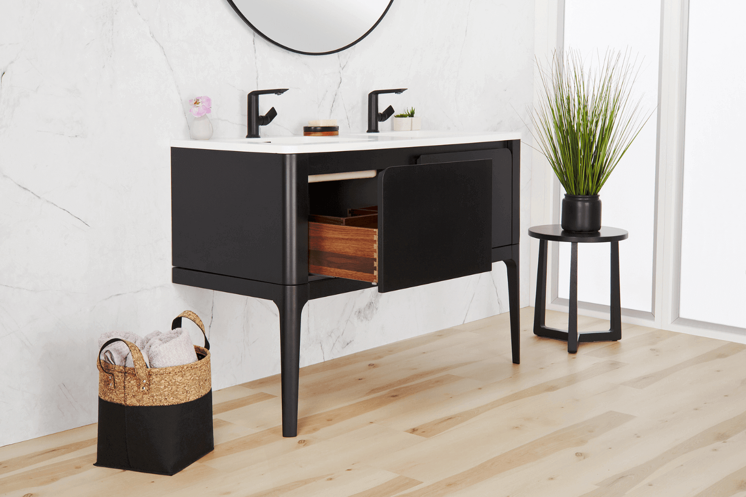 24_12-17-5Aiv_BH48WML_L29L29_Corner_Open-Drawer-1500x1000